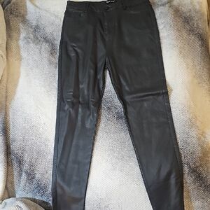 Work Attire Bundle 2 Pants And 1 Capri